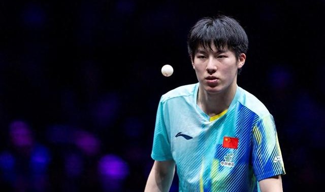 外协登顶，国乒丢双冠！其中有9人输外战，王励勤面无表情颁奖|张本美和|蒯曼|WTT重庆冠军赛|中国乒乓球队|女单_新浪体育_新浪新闻