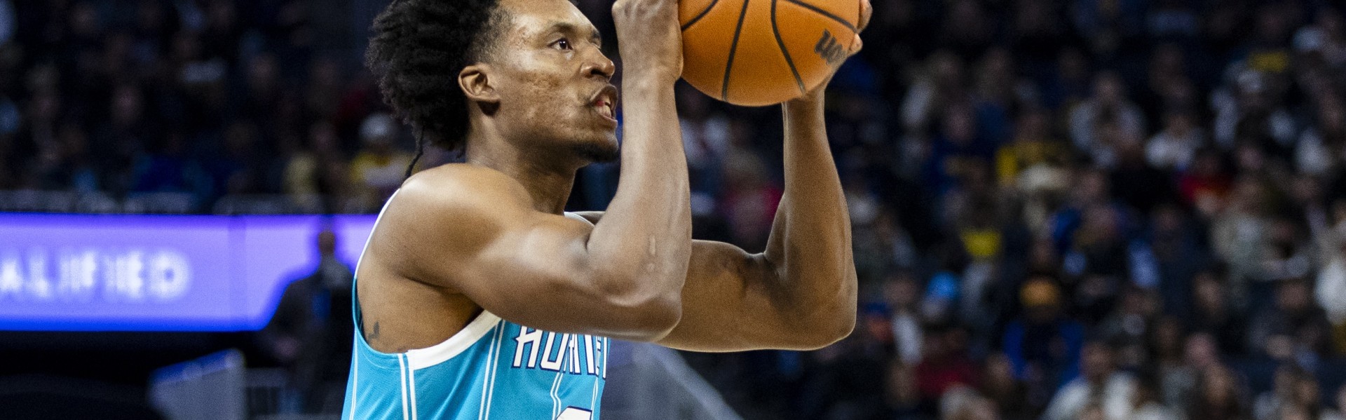 美记：近几天塞克斯顿、A·西蒙斯和科比·怀特与快船联系在一起